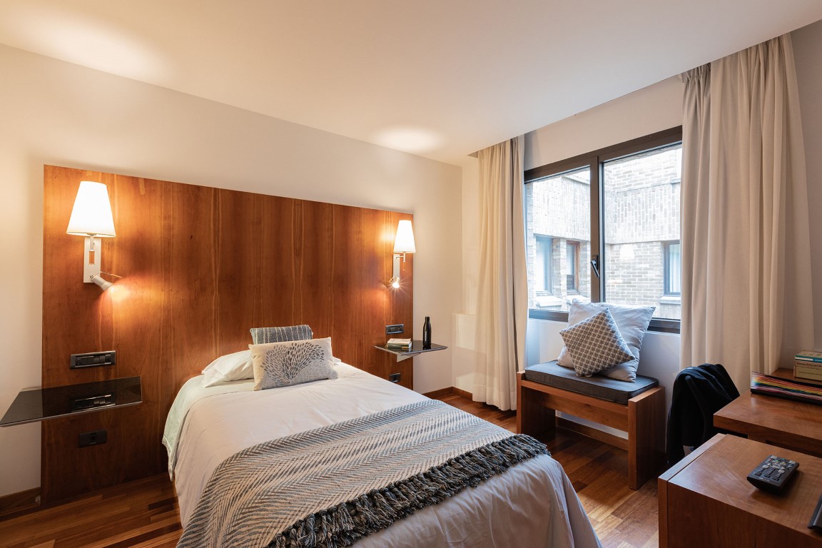  Small Single Room  -  Micampus Pamplona  - Gallery -  2