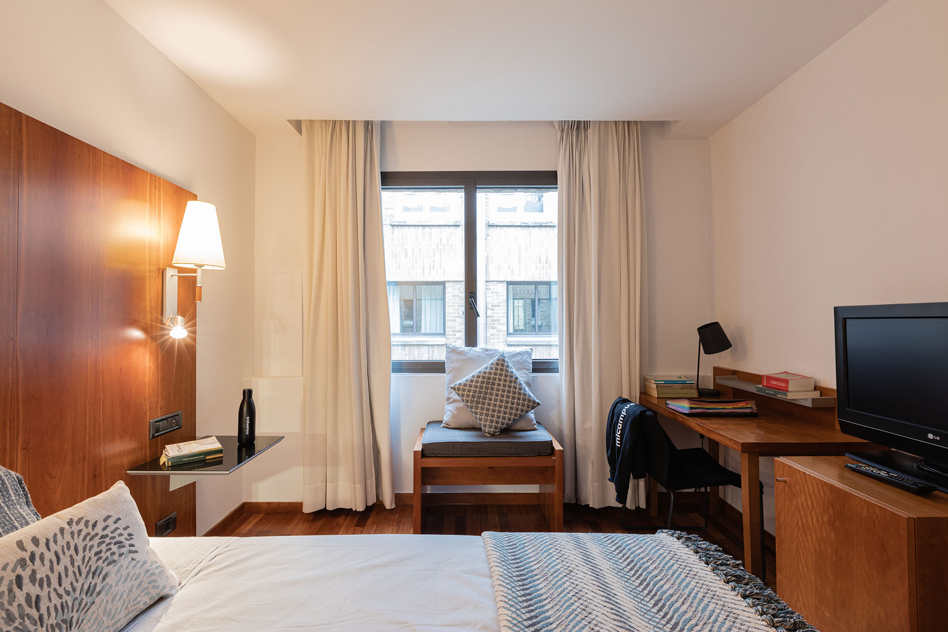  Single Room  -  Micampus Pamplona  - Gallery -  10