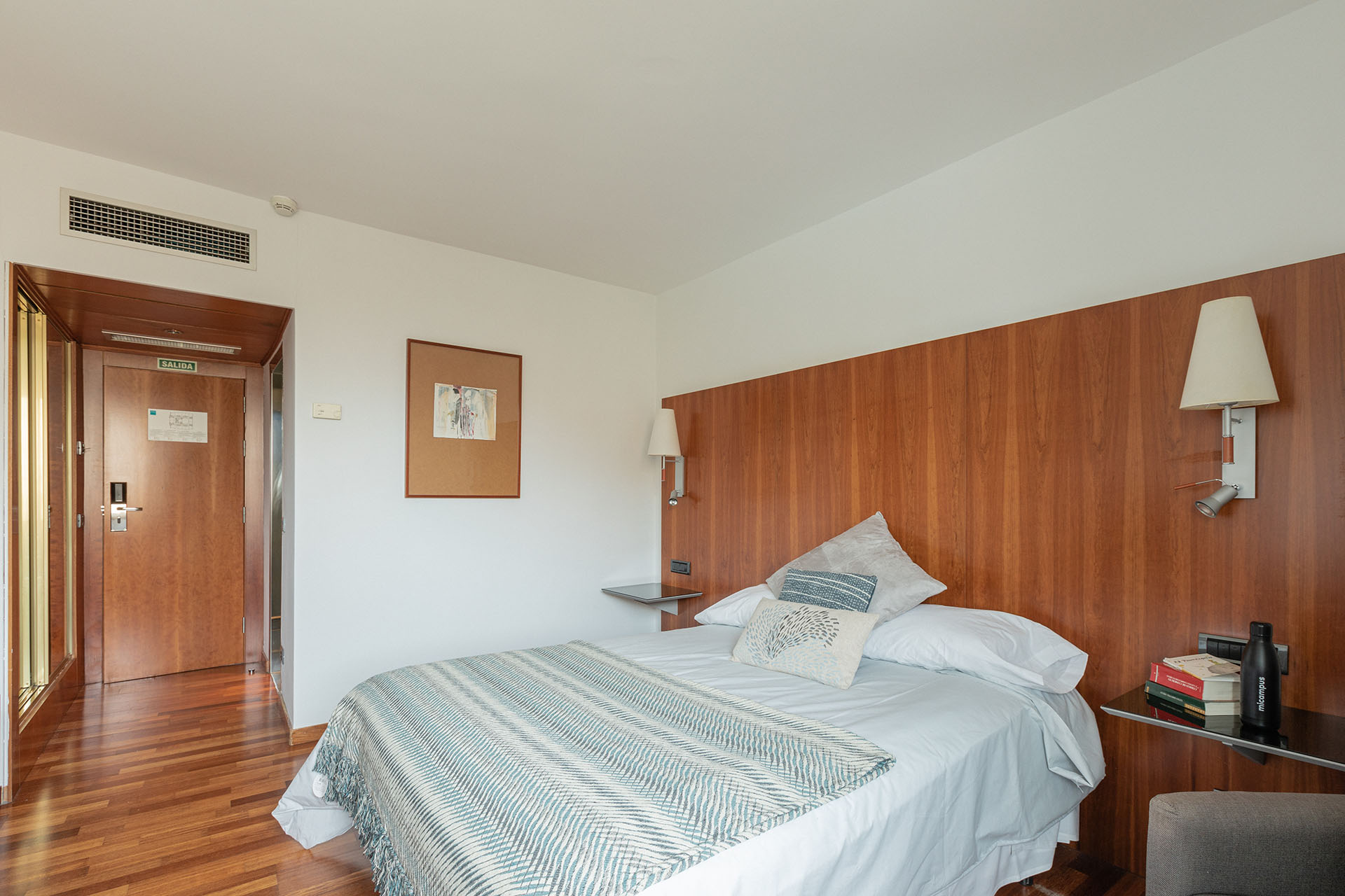 Single Room  -  Micampus Pamplona  - Gallery -  11