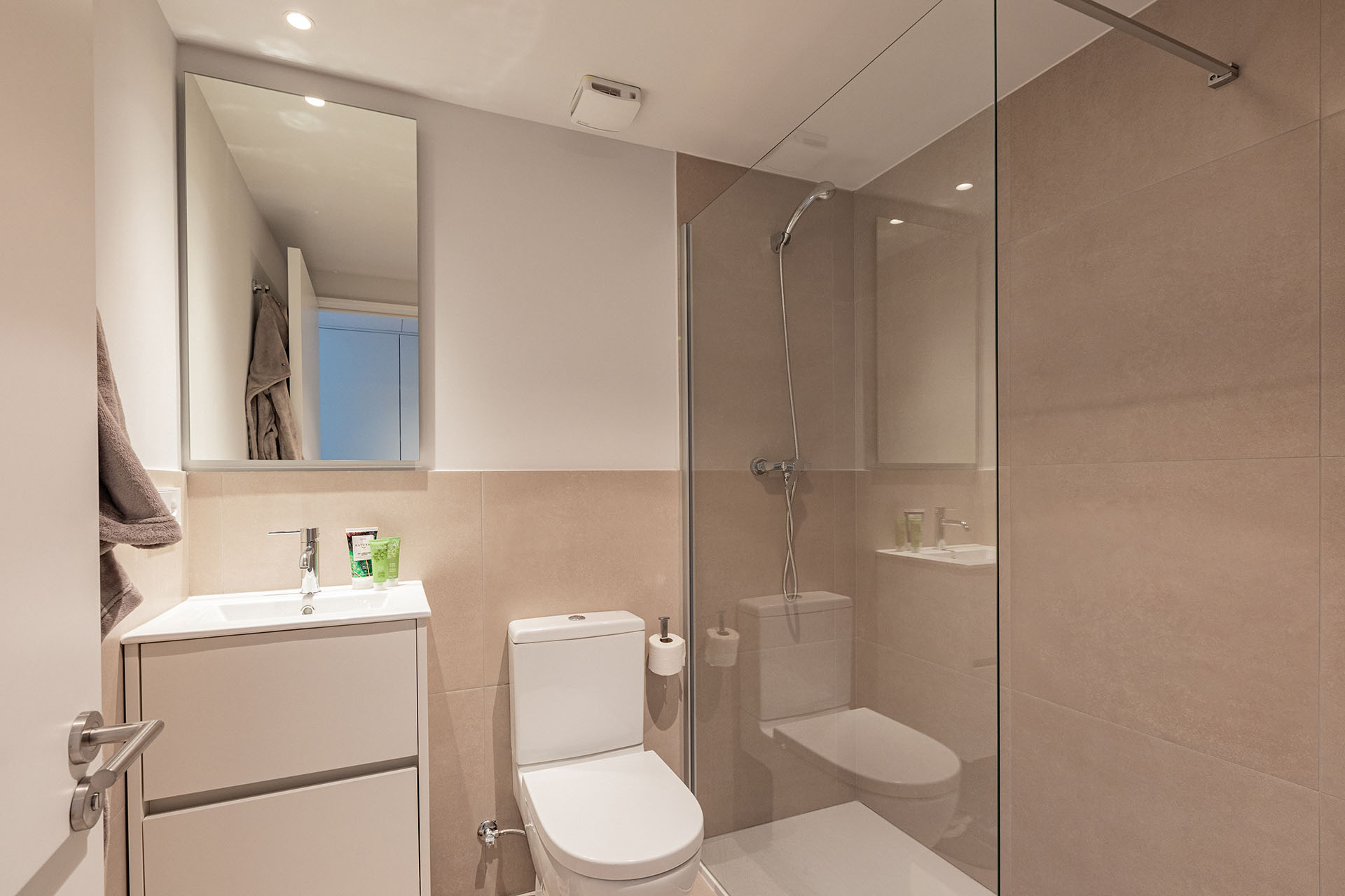  Single Room  -  Micampus Pamplona  - Gallery -  5