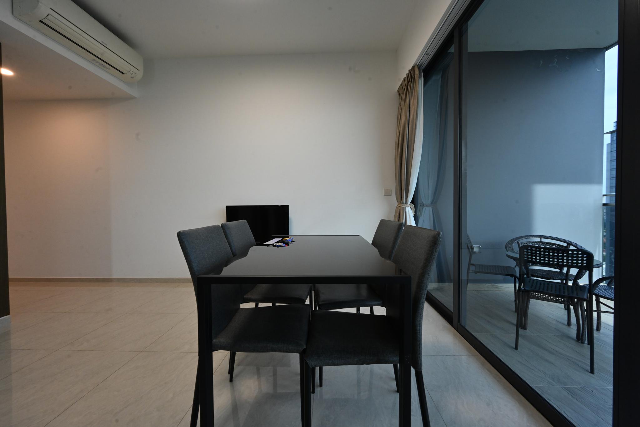  4 Beds 2 Baths  -  Parc Riviera  - Gallery -  7