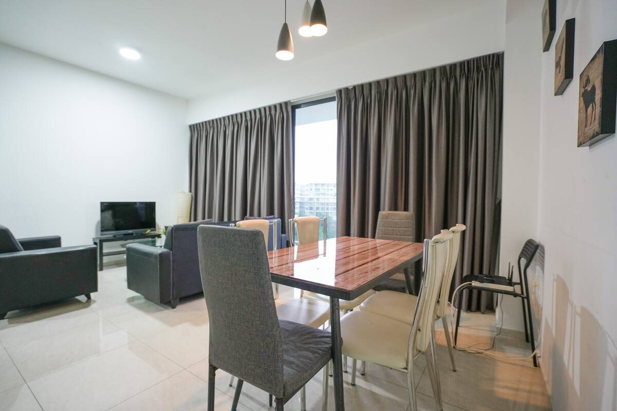  4 Beds 2 Baths - 2  -  Parc Riviera  - Gallery -  5