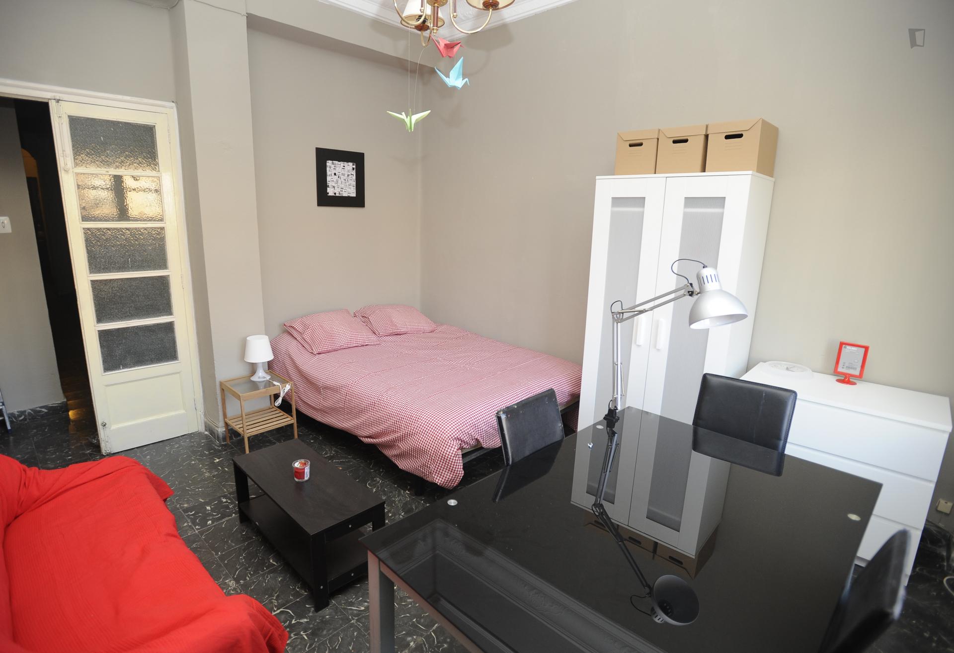 Modern Apartment With Wi-Fi And Central Heating In Mestalla-El-Pla-Del-Real, Valencia - Modern Apartment with Wi-Fi and Central Heating in Mestalla-El-Pla-Del-Real, Valencia - Gallery - 1