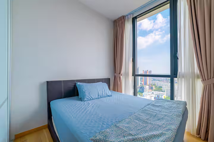  4 Beds 2 Baths  -  The Trilinq  - Gallery -  4