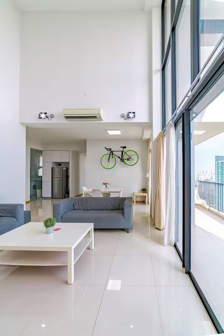 4 Beds 2 Baths  -  The Trilinq  - Gallery -  5