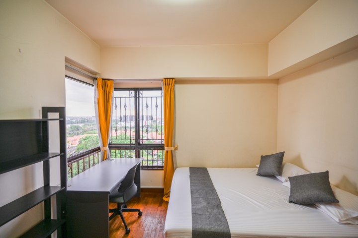  3 Beds 2 Baths  -  The Mayfair  - Gallery -  4