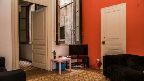 Double bedroom, with balcony, in 8-bedroom apartment