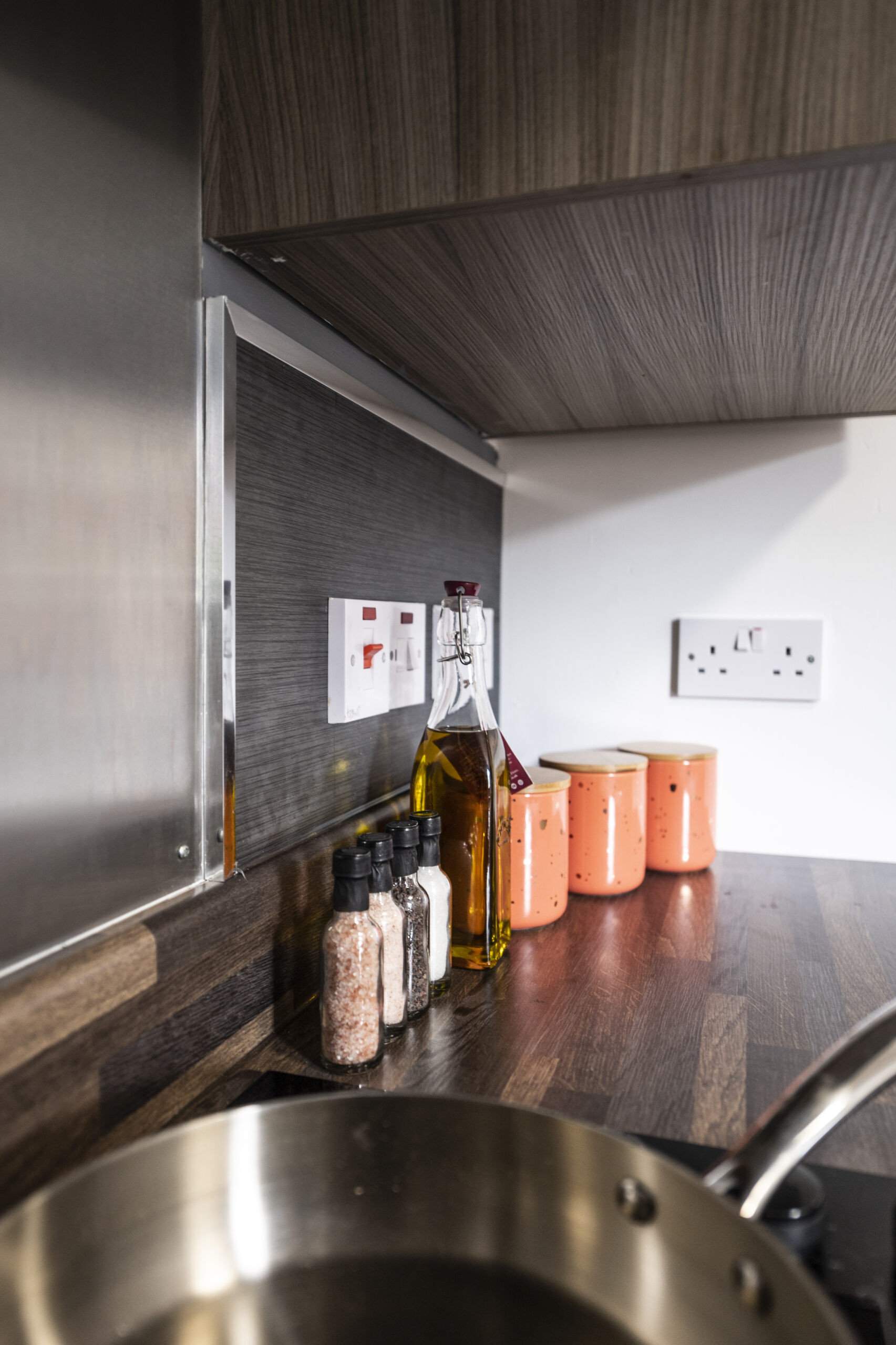 PLUS Classic Studio - All Saints House - Gallery - 5