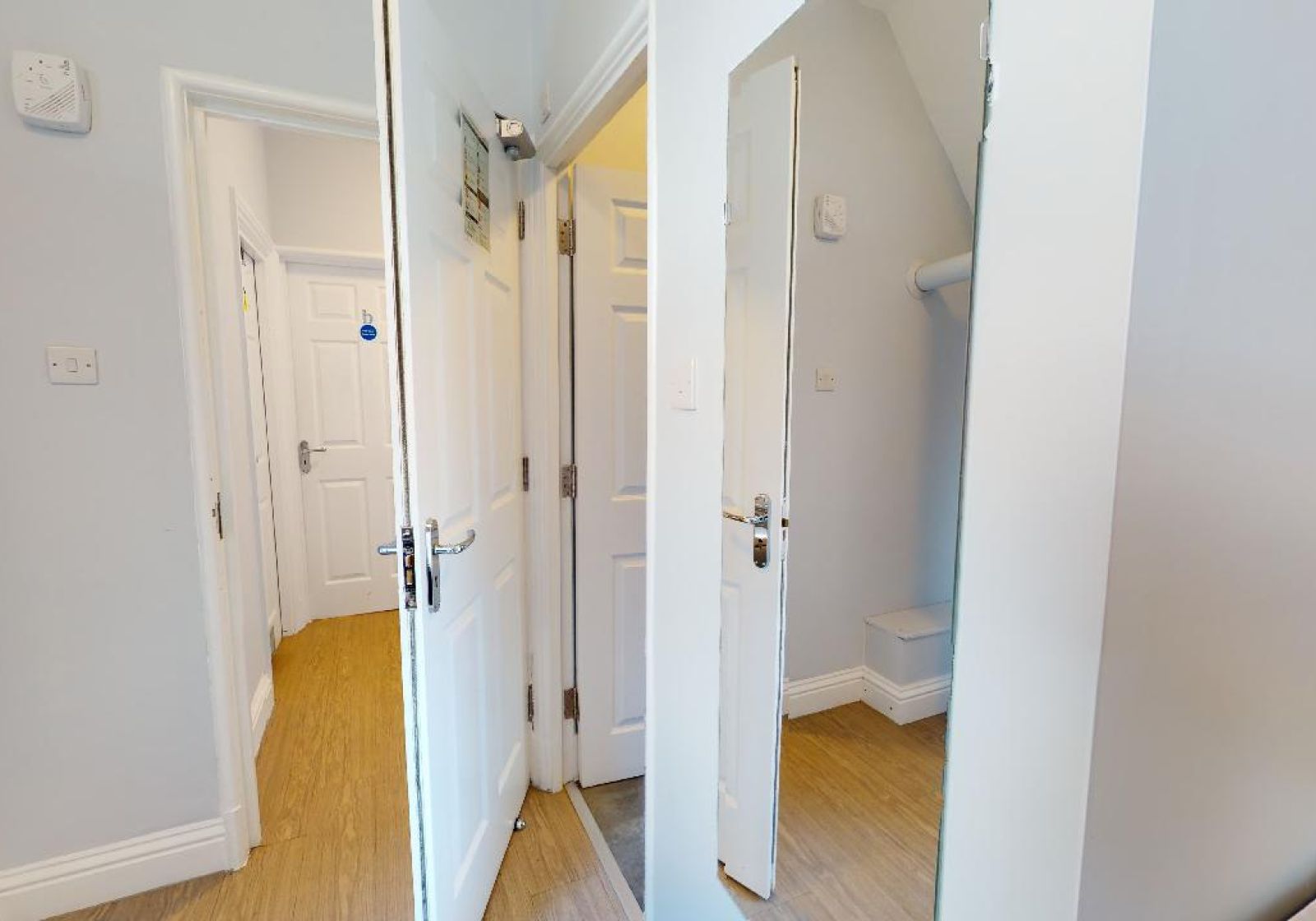 Gatehouse Gold En-Suite - iQ Tufnell House - Gallery - 4