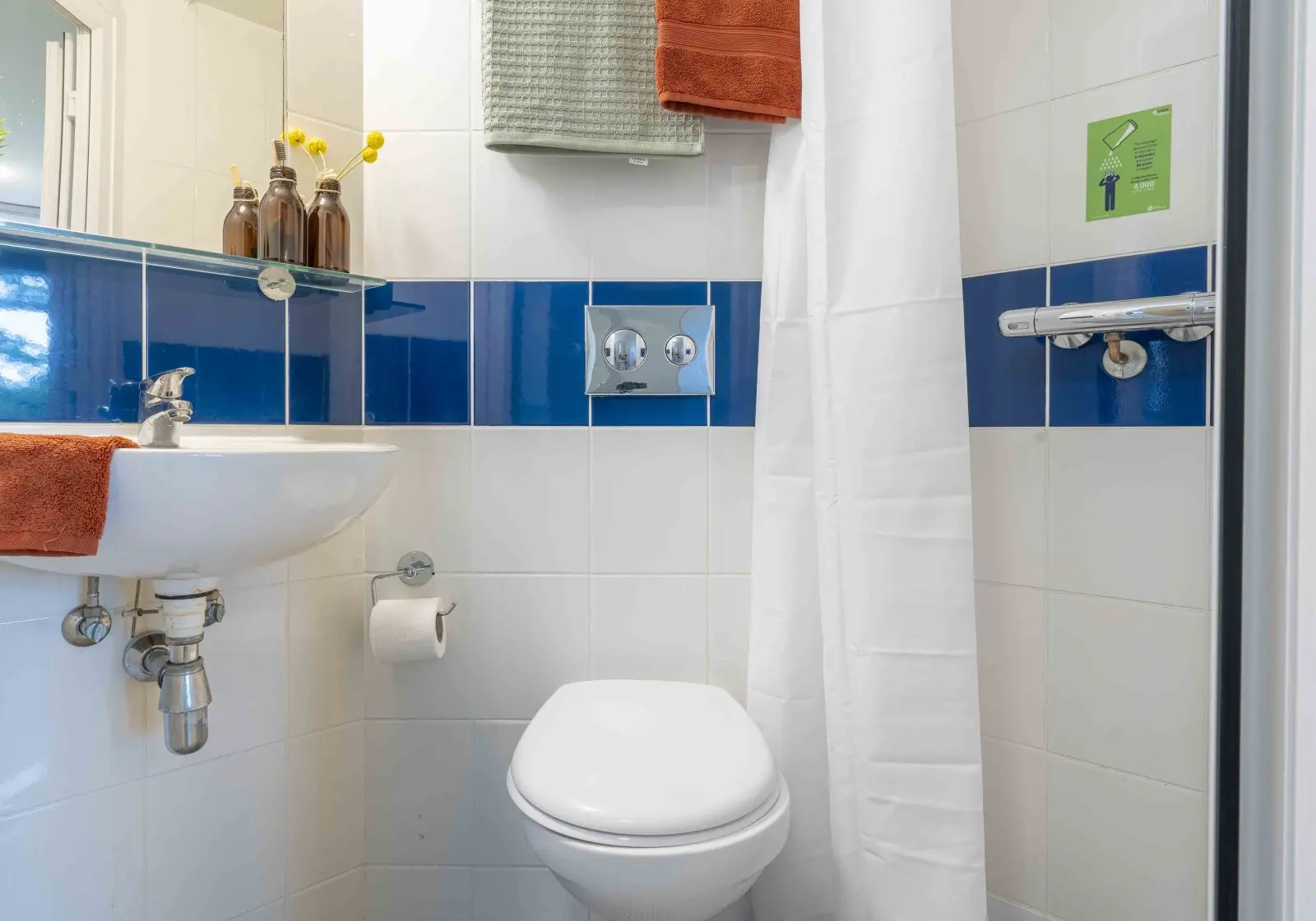 Bronze En-Suite - iQ Tufnell House - Gallery - 5