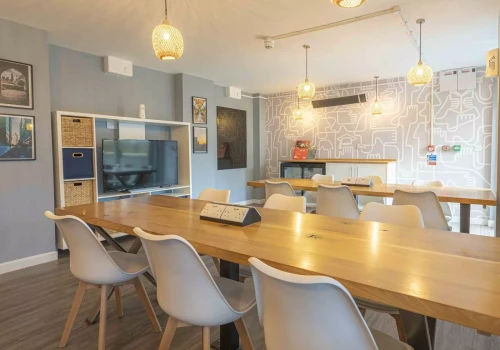 iQ Broderick House - Gallery - 8