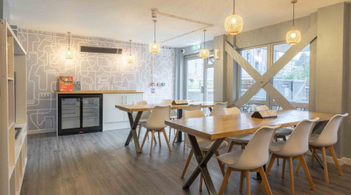 iQ Broderick House - Gallery - 9