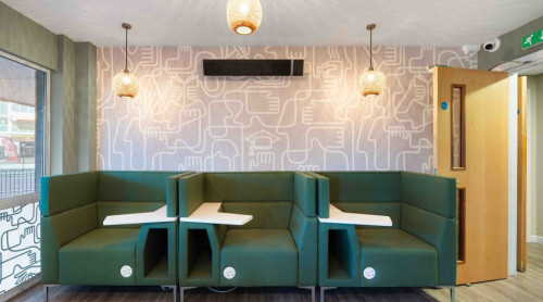 iQ Broderick House - Gallery - 10