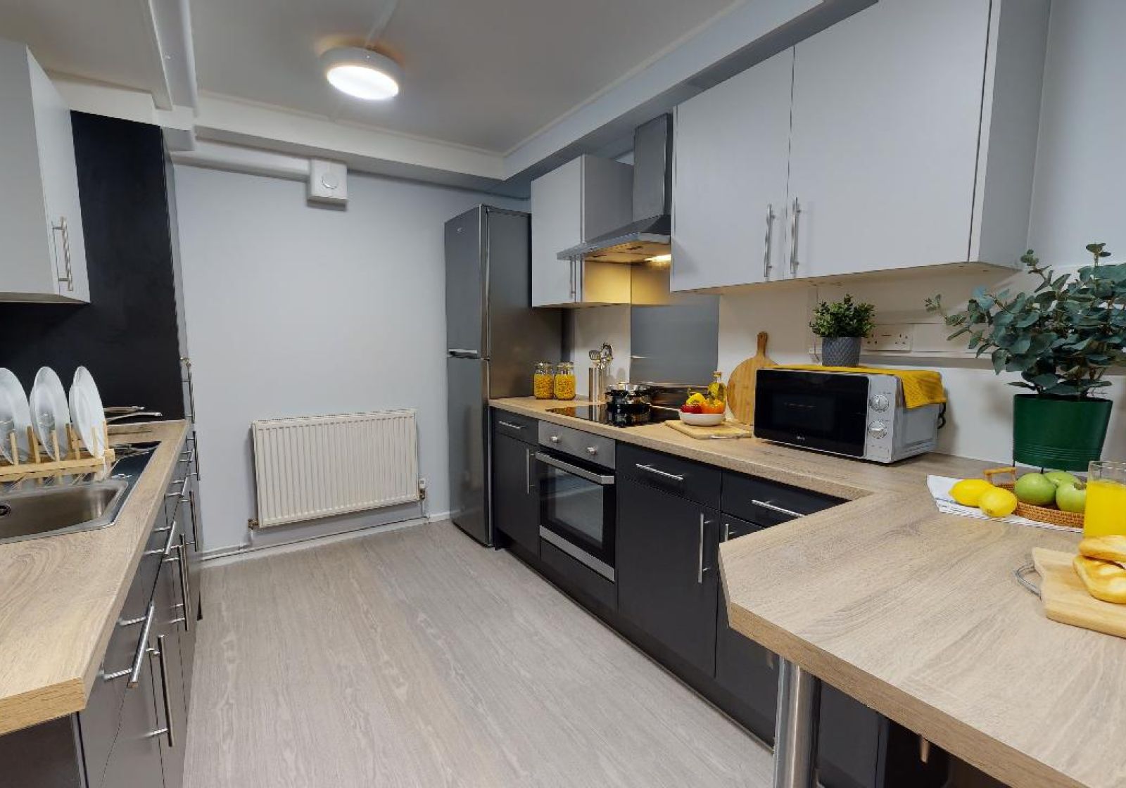  Diamond En-Suite  -  iQ Broderick House  - Gallery -  5