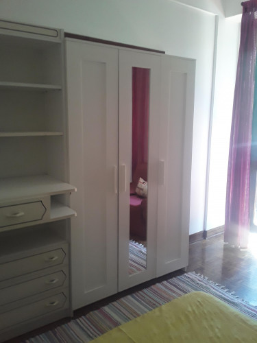 Nice single bedroom in central Coimbra in a 6 bedroom apartment