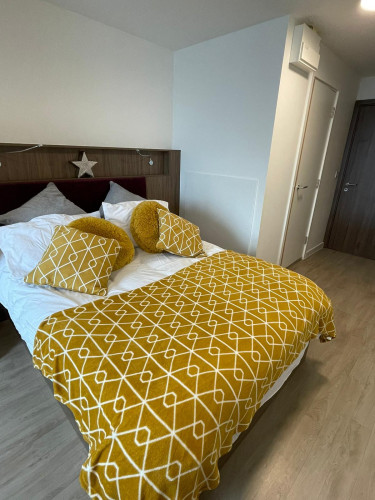Phoenix Place - Gallery - 18