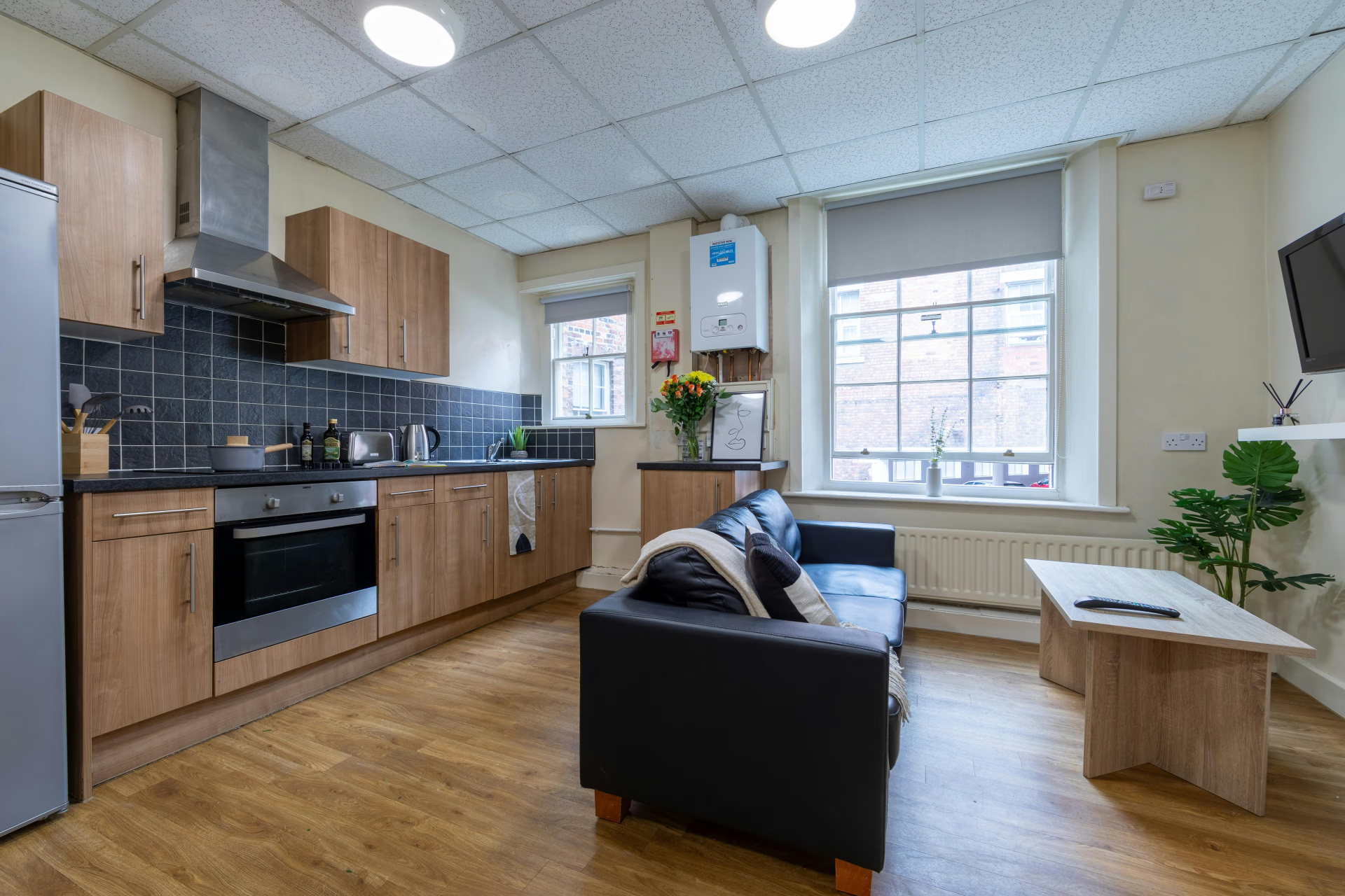 Silver Non En-Suite - 7