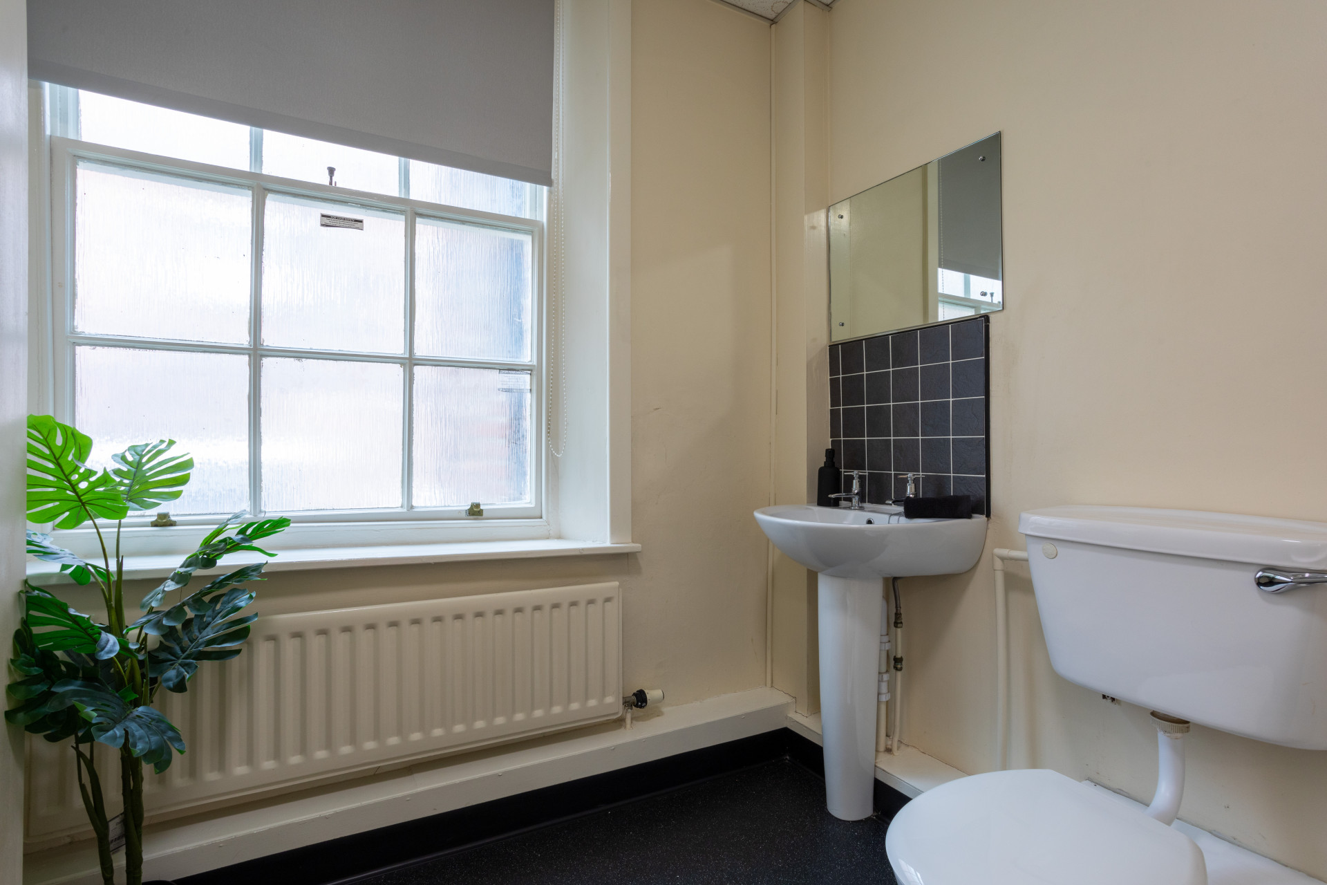 Gold Non En-Suite - 10