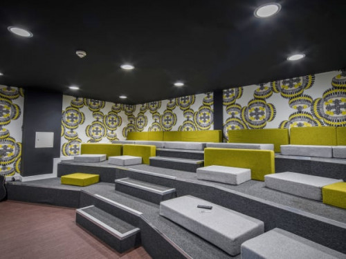 True Newcastle Glassworks  - Gallery -  3