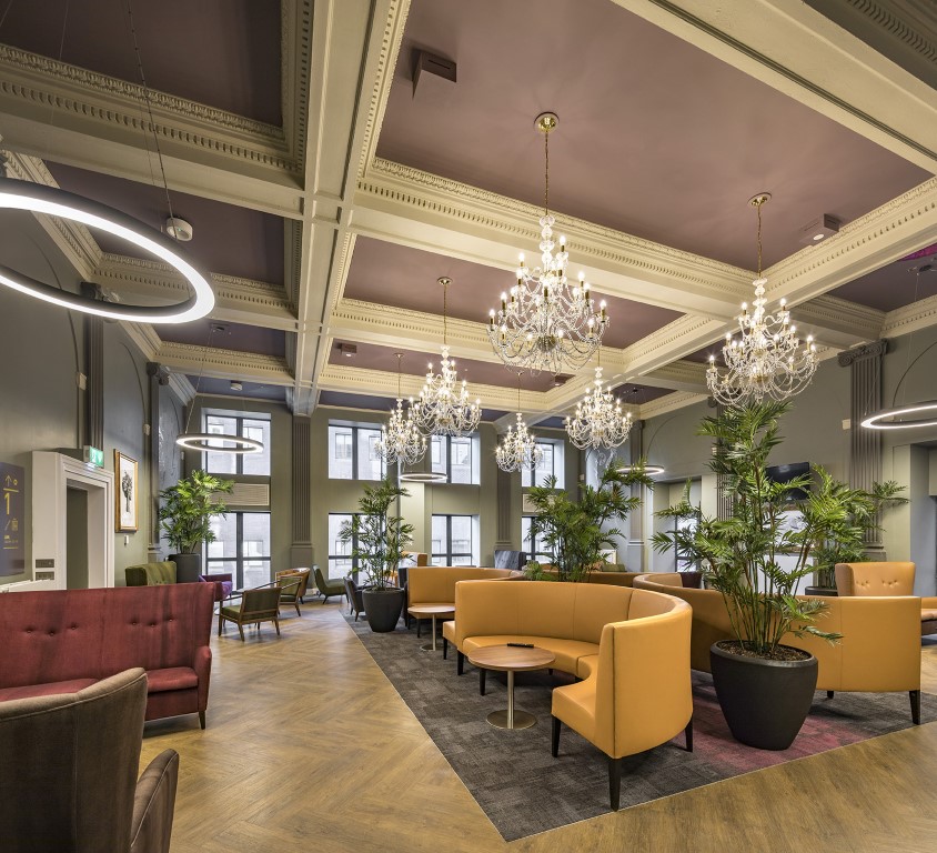 Collegiate Plummer House