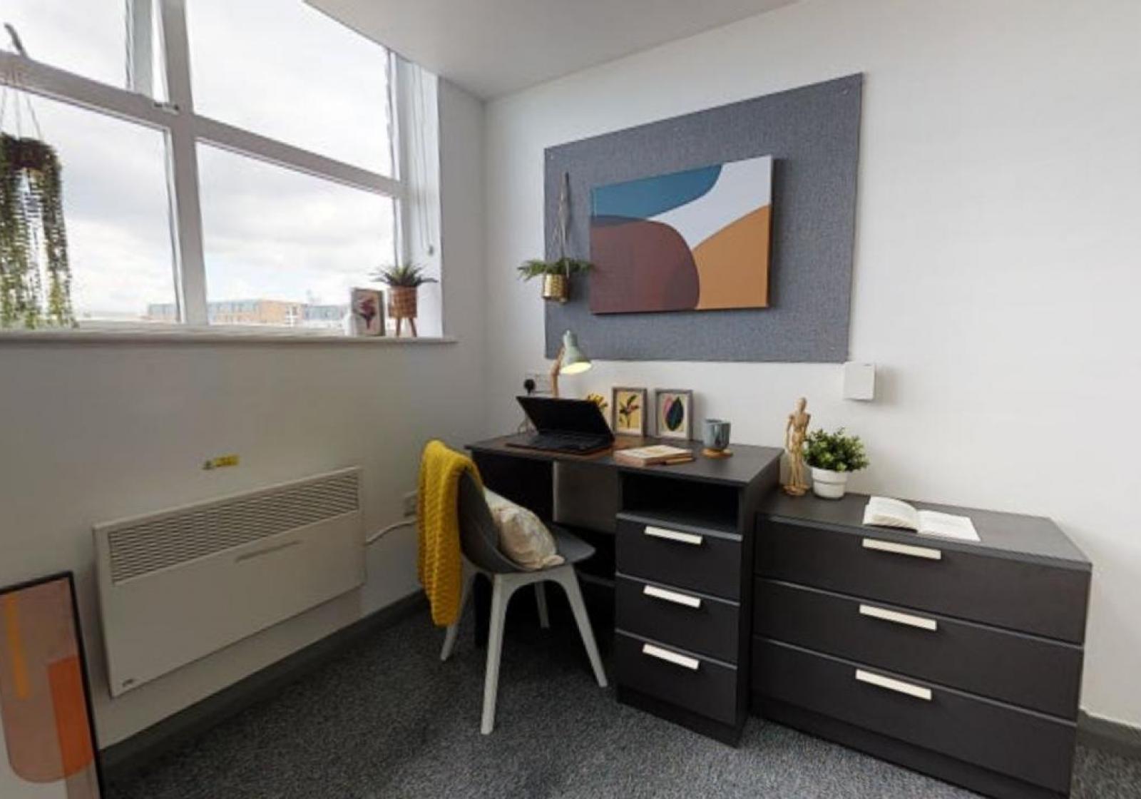  Gold Room  -  iQ Stephenson House  - Gallery -  3