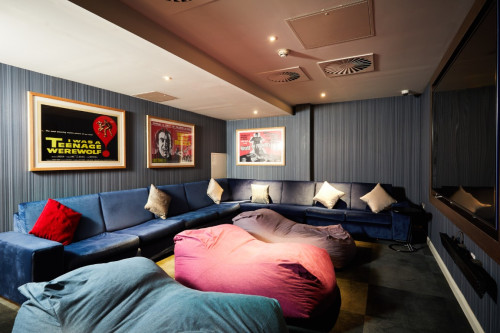 Strawberry Place - Gallery - 12