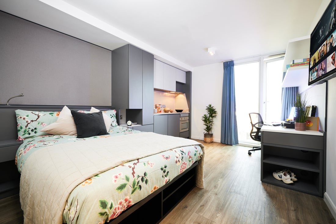 Classic Studio - Strawberry Place - Gallery - 1