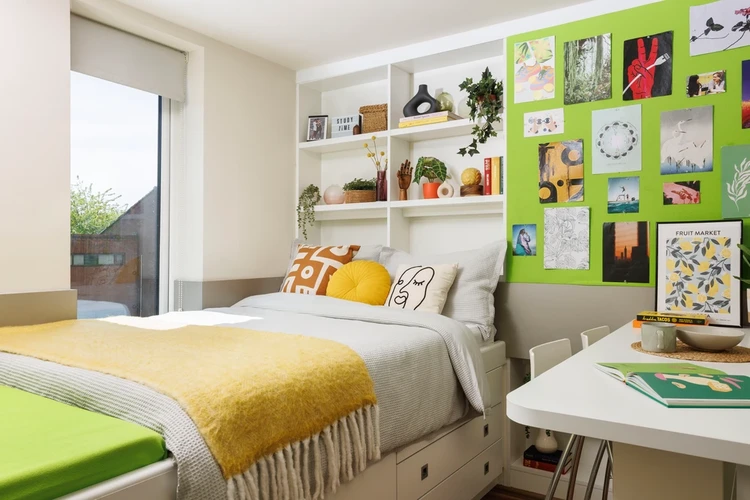  Small High Double Studio  -  Quay Point Studios  - Gallery -  1