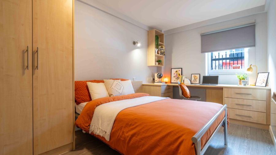 Copper En-Suite - 1