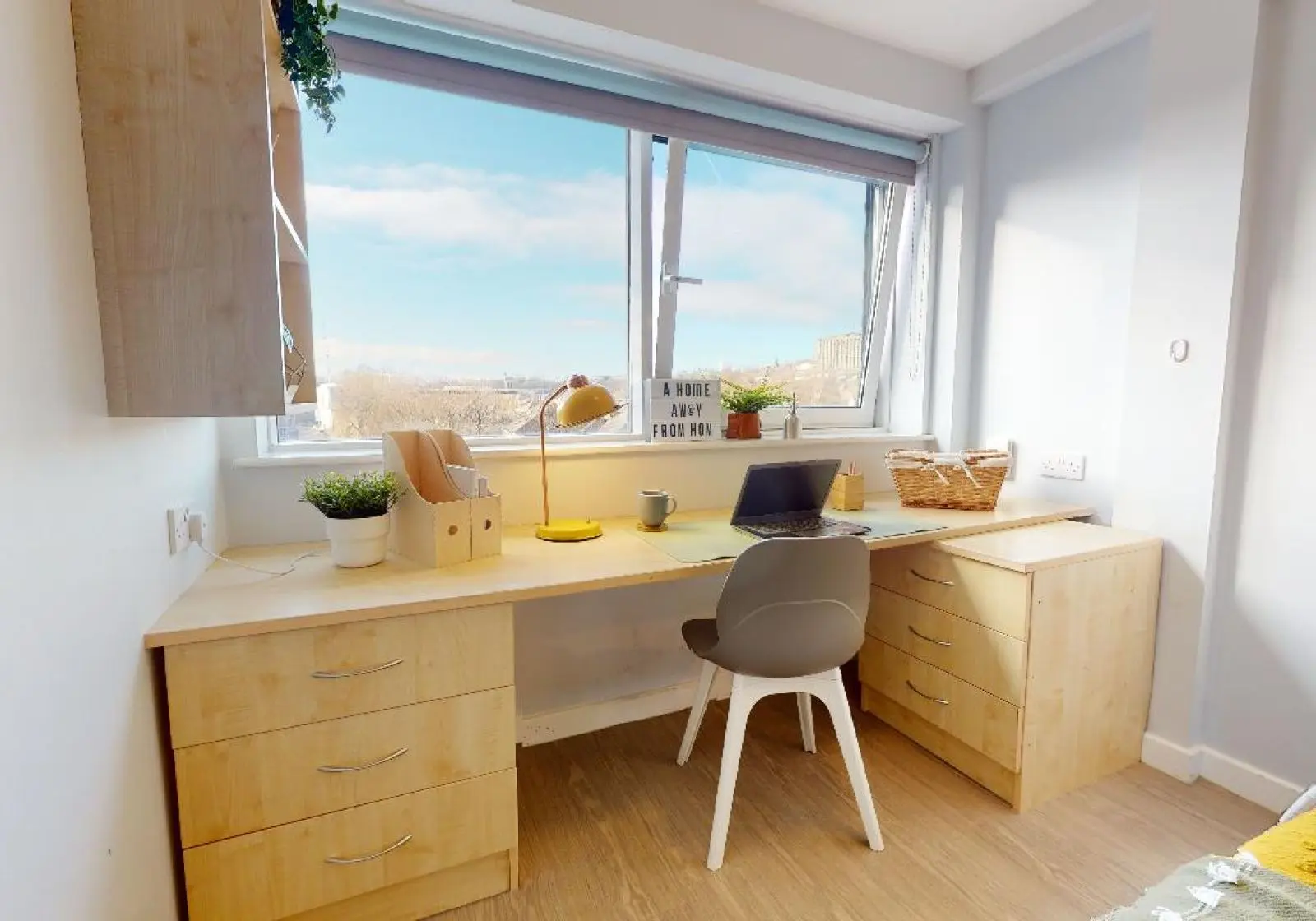 Bronze En-Suite Plus - iQ Fenton House - Gallery - 2