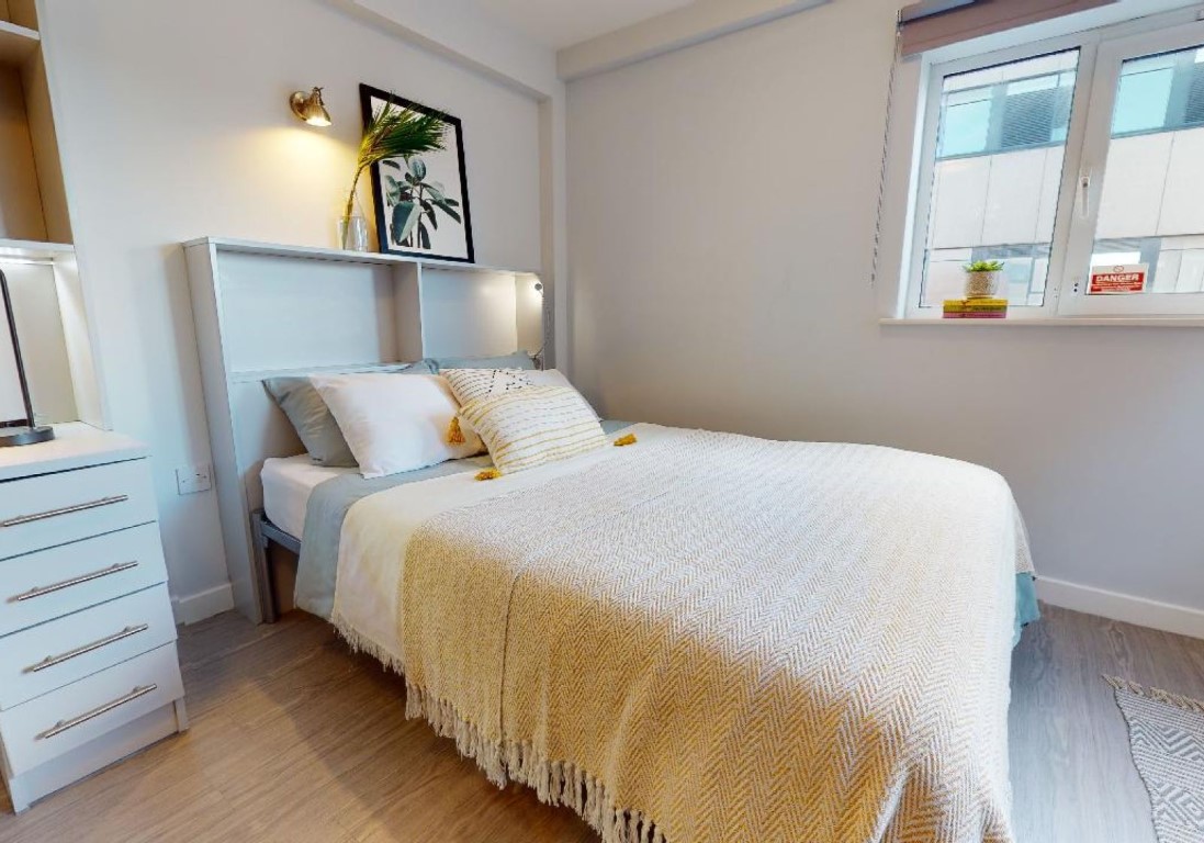  Gold Studio  -  IQ Fenton House  - Gallery -  1