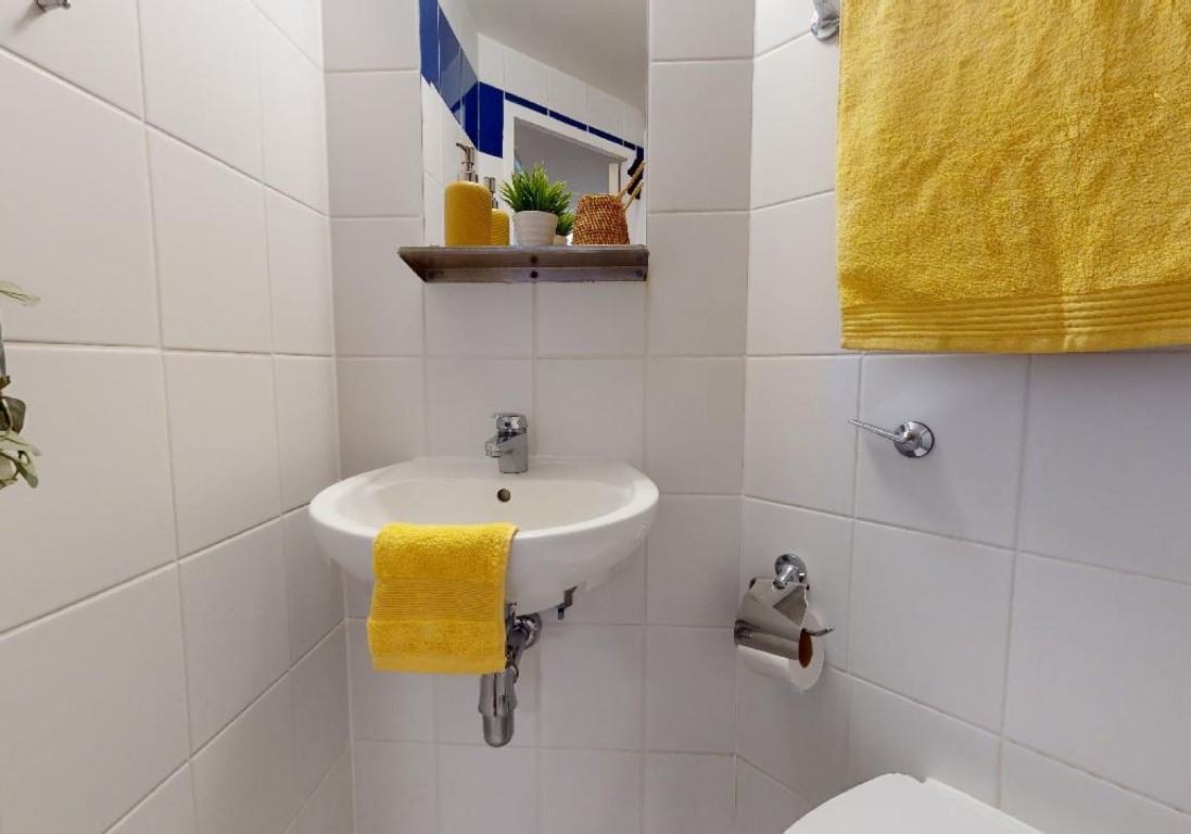 Bronze En-Suite - iQ Fenton House - Gallery - 6