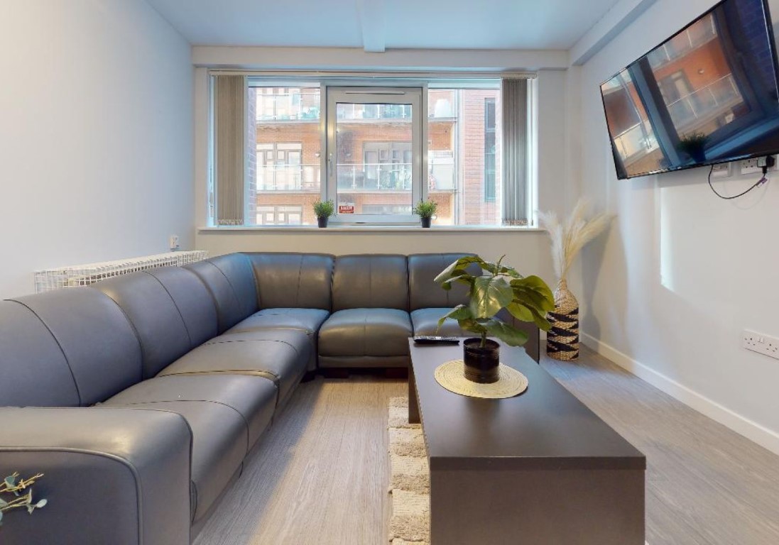  Bronze En-Suite  -  IQ Fenton House  - Gallery -  5