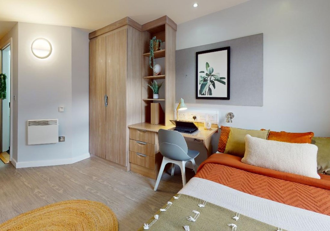 Copper En-Suite - iQ Steel - Gallery - 2