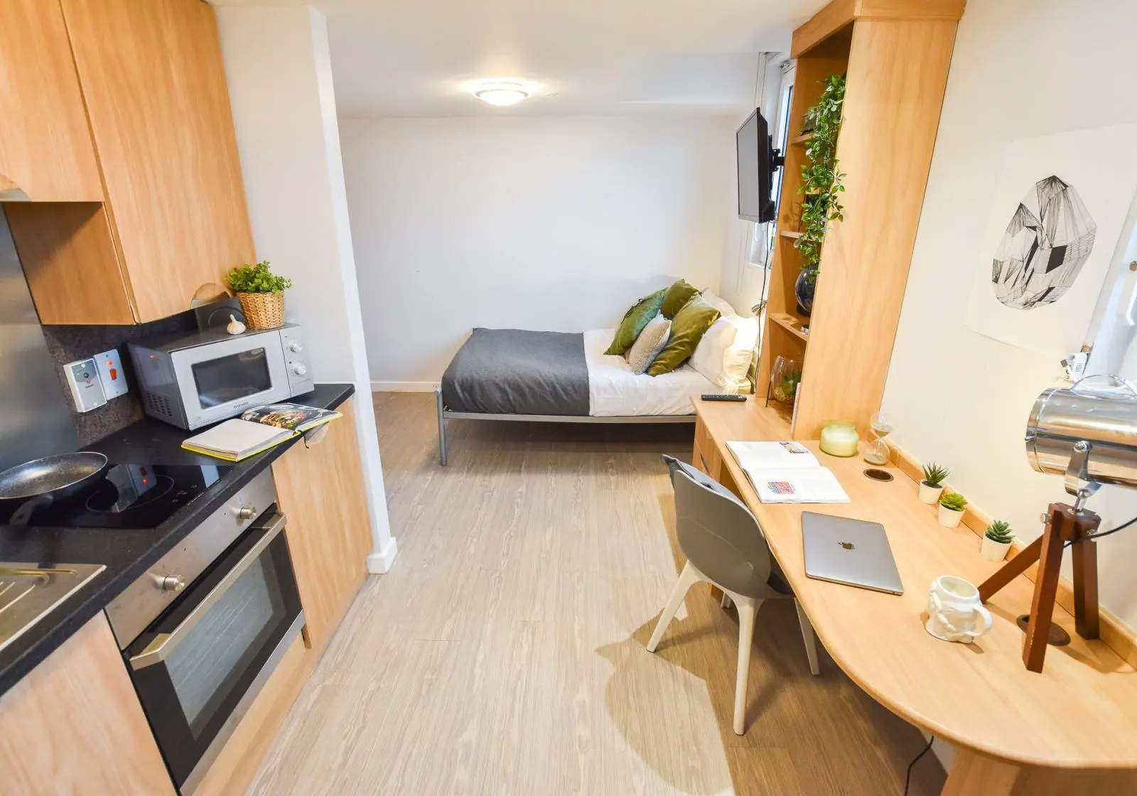 Bronze En-Suite Plus - iQ Steel - Gallery - 3