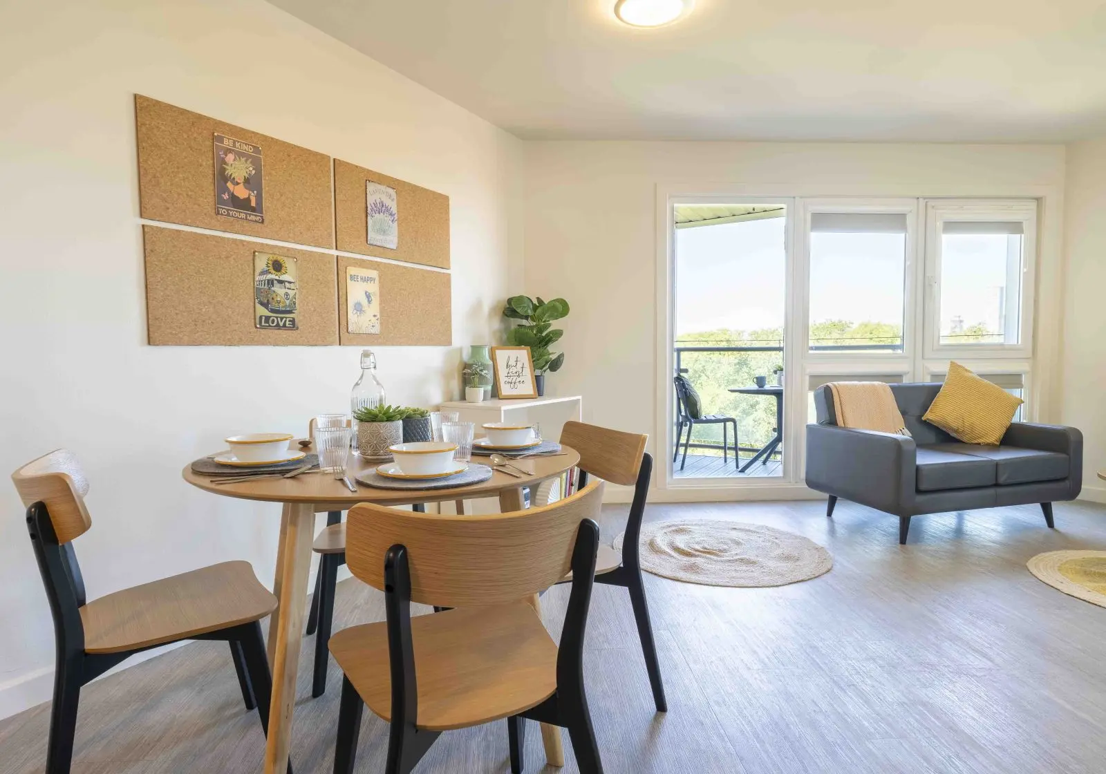 Penthouse 2 Bed - iQ Kerria Apartments - Gallery - 7