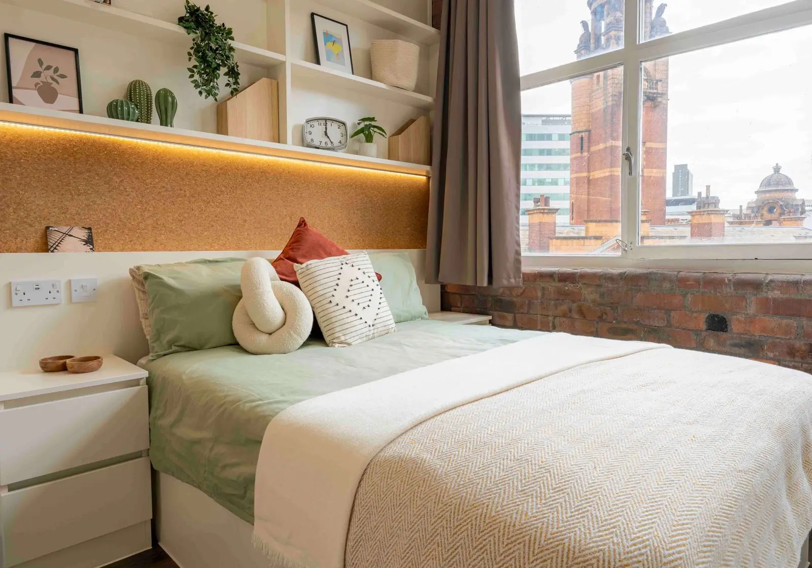  Platinum Duplex 2 Bed  -  iQ Fletcher House  - Gallery -  1