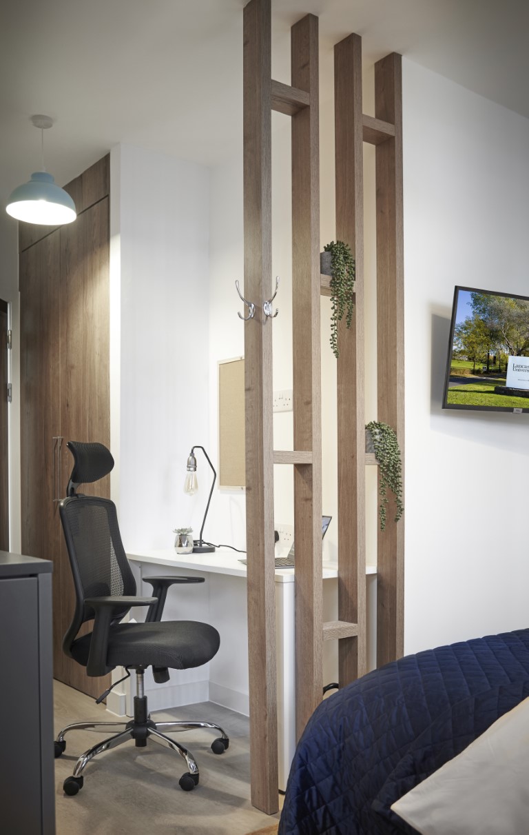  Lancaster Studio Standard  -  Silk Mill Suites  - Gallery -  7