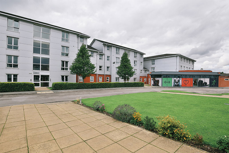 iQ Student Quarter