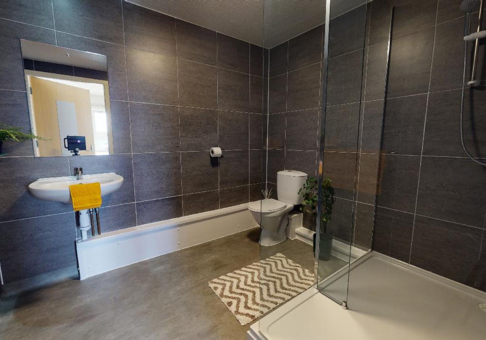 Gold En-Suite Plus - iQ Student Quarter - Gallery - 5