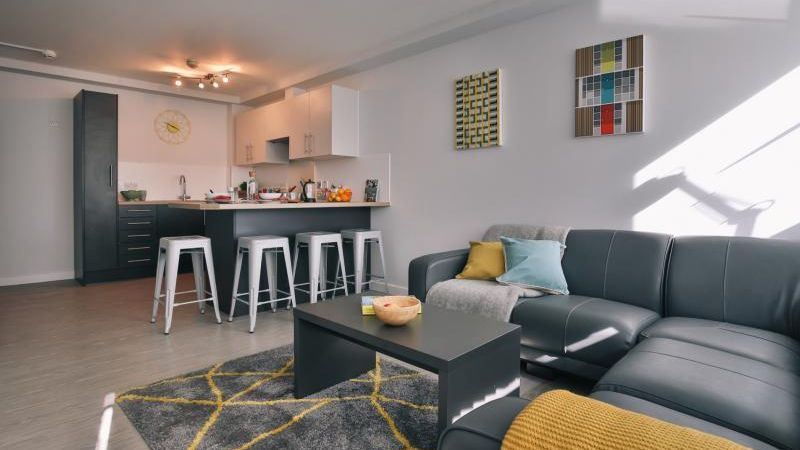  Bronze 2 Bedroom Flat  -  iQ Great Newton House  - Gallery -  5