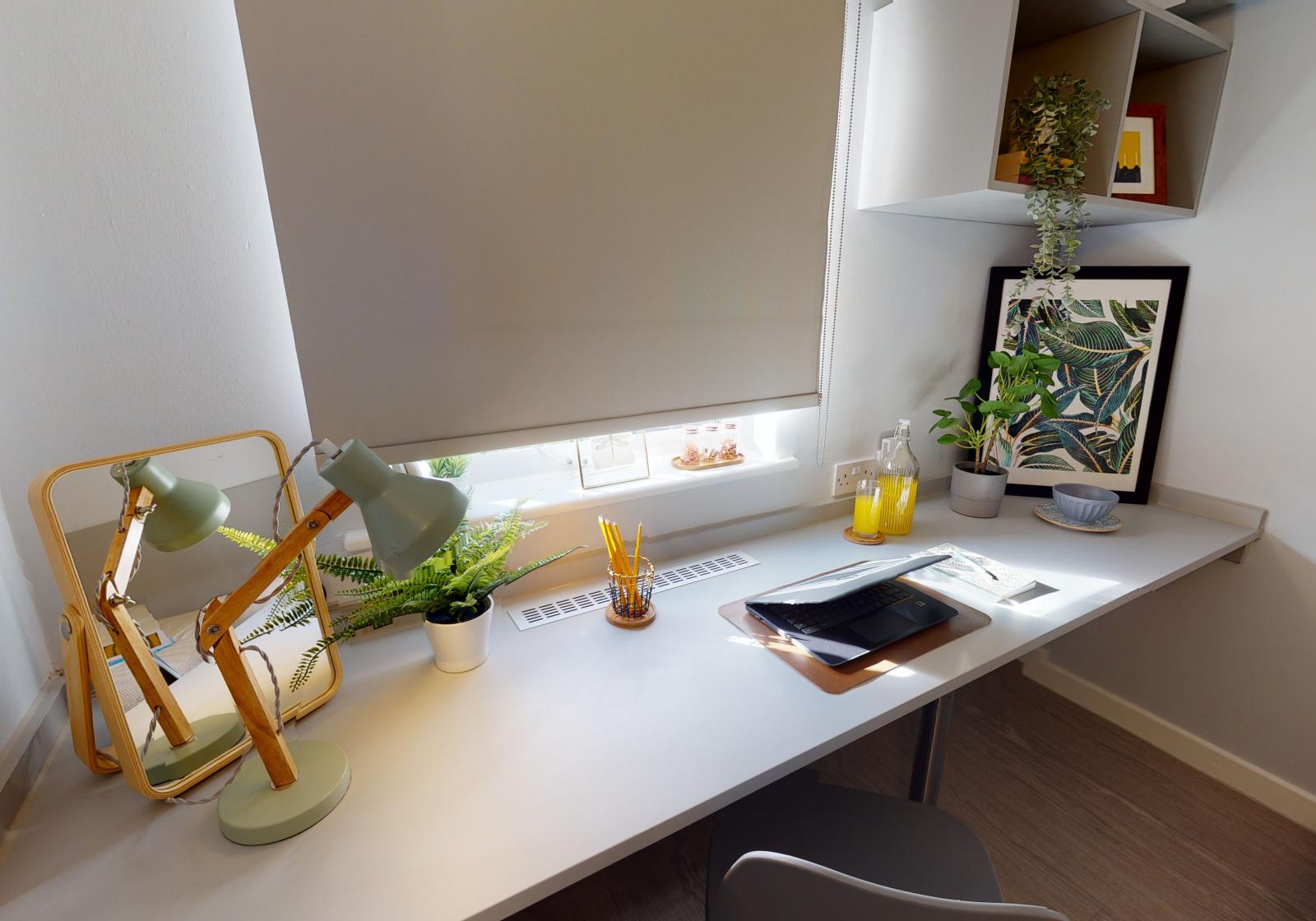 Gold 3 Bed Apartment - 2
