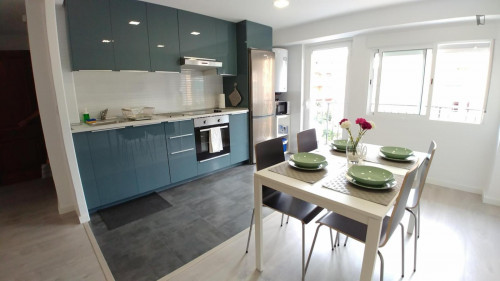 4 bedroom apartment close to Blasco Ibañez - Gallery - 8
