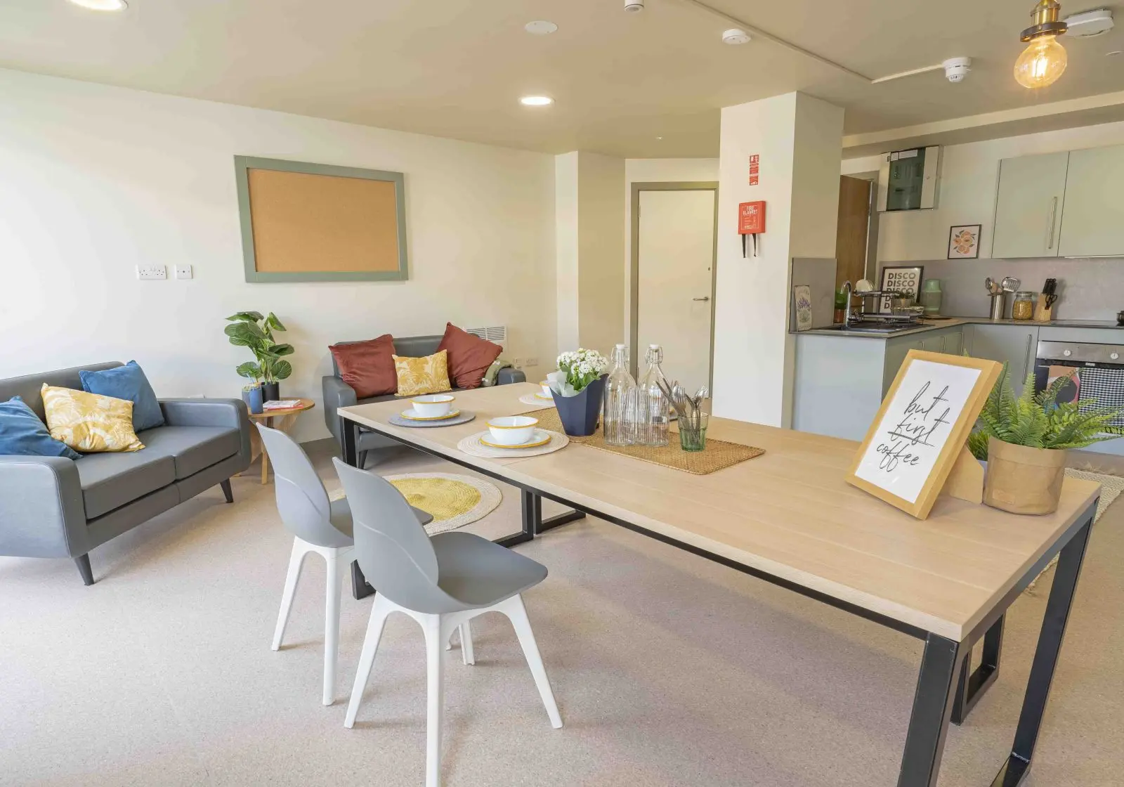  Bronze En-Suite  -  iQ Bristol  - Gallery -  13