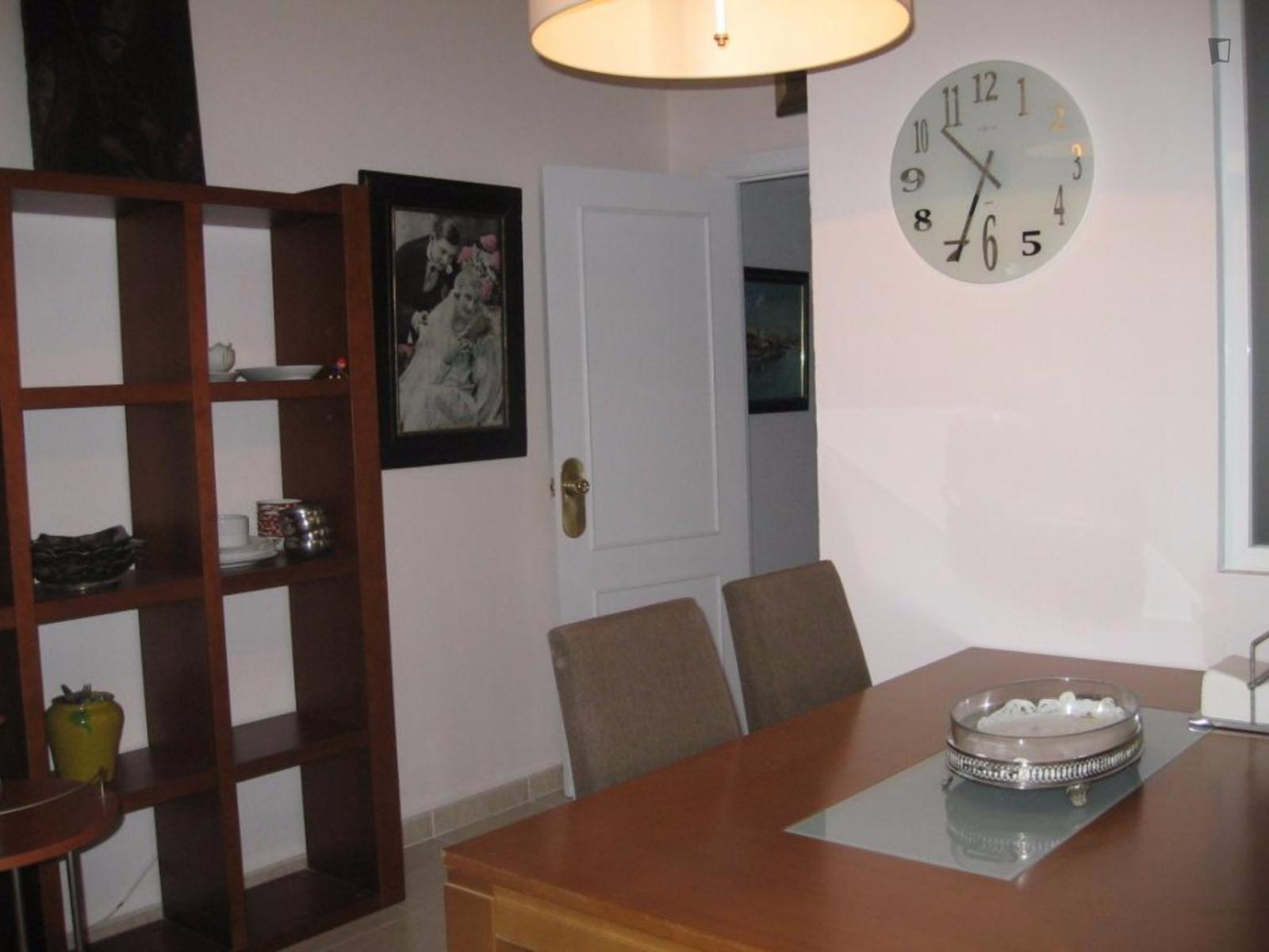  Estudio Frente Al Guadalete  -  estudio frente al Guadalete  - Gallery -  1