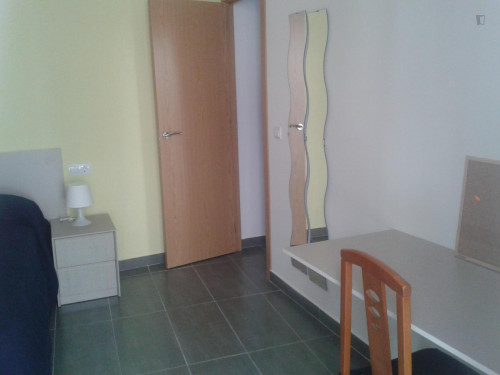 Snug single bedroom close to Universidad de Cádiz