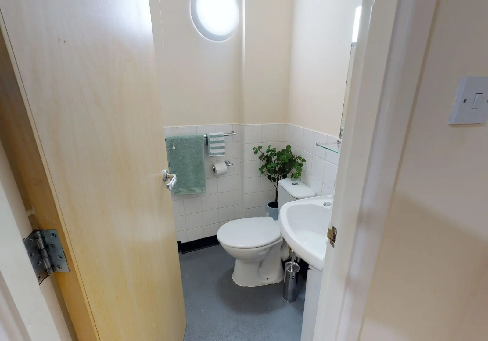 Platinum En-Suite - 3