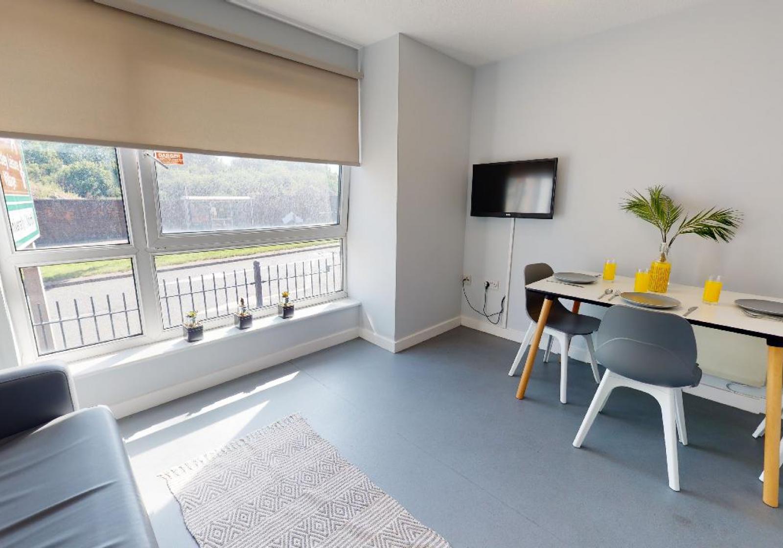  Bronze En-Suite  -  iQ Fiveways House  - Gallery -  3