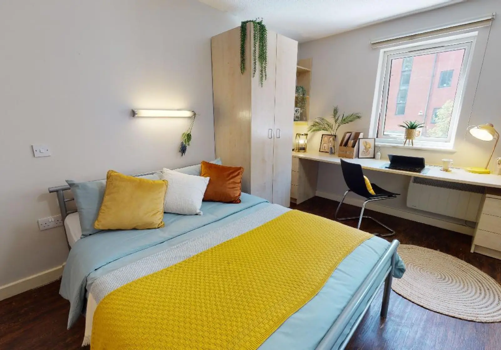  Gold En-Suite Plus  -  iQ Fiveways House  - Gallery -  1