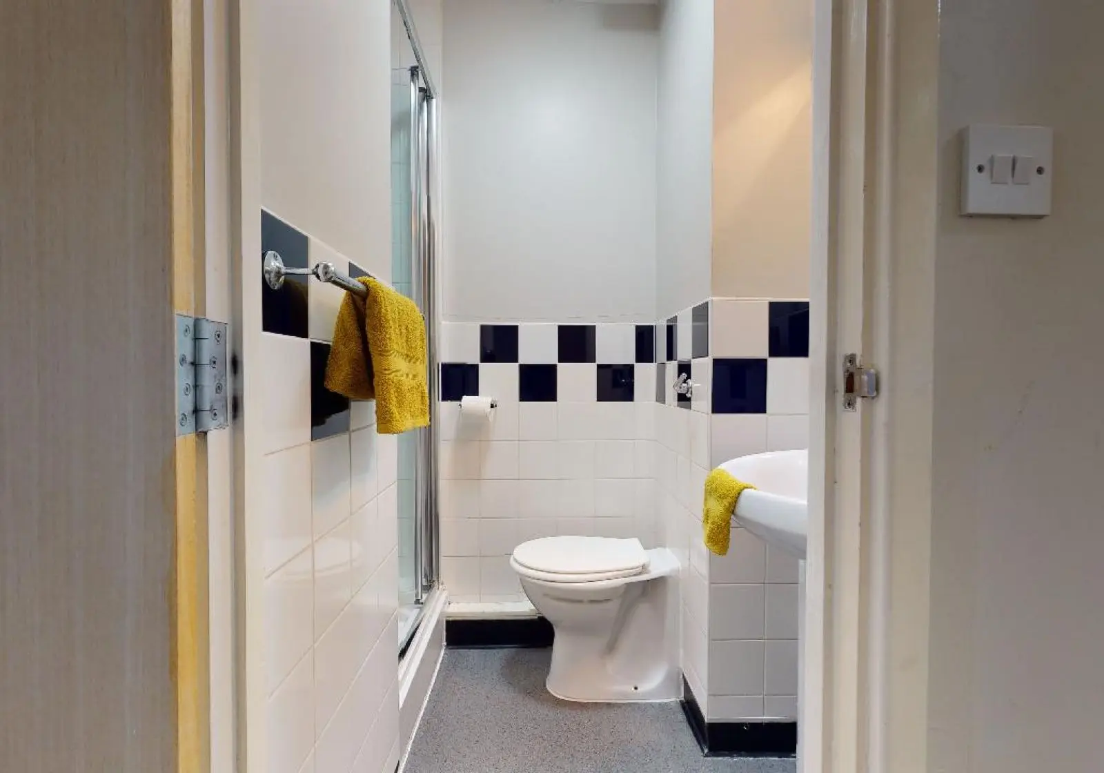  Silver En-Suite Plus  -  iQ Fiveways House  - Gallery -  4